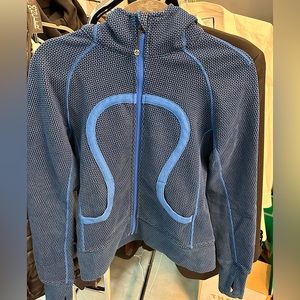 Women’s lululemon scuba zip up hoodie